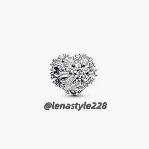 Pandora Sparkling Heart Charm